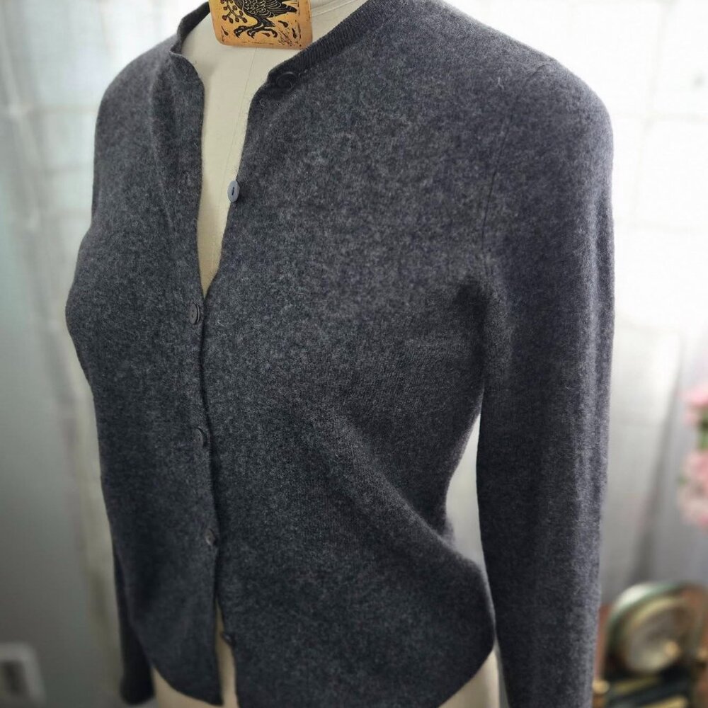 Dark Grey cashmere button front cardigan Magaschoni